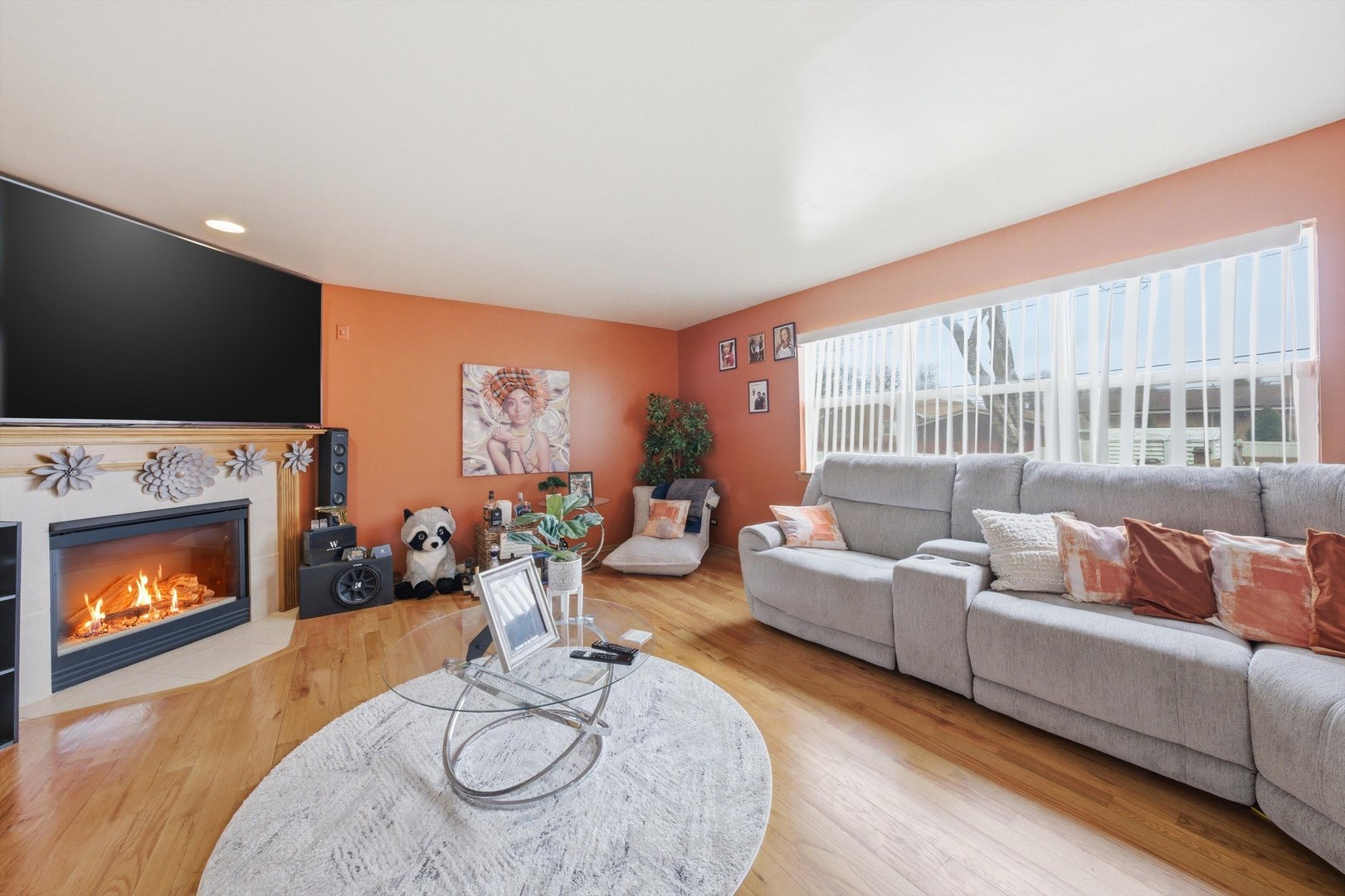 15223 Naughton Drive, South Holland, IL 60473