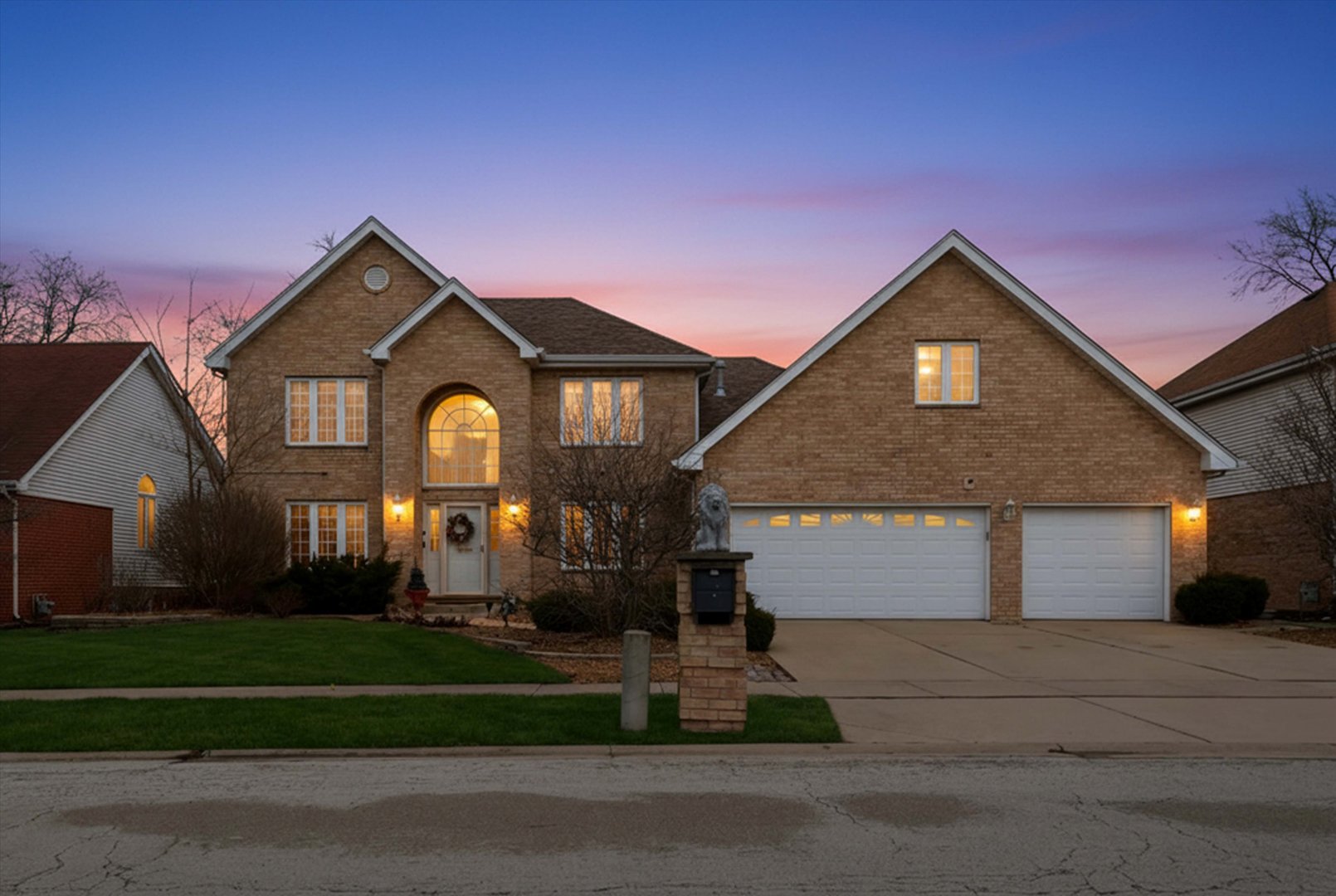 15223 Naughton Drive, South Holland, IL 60473