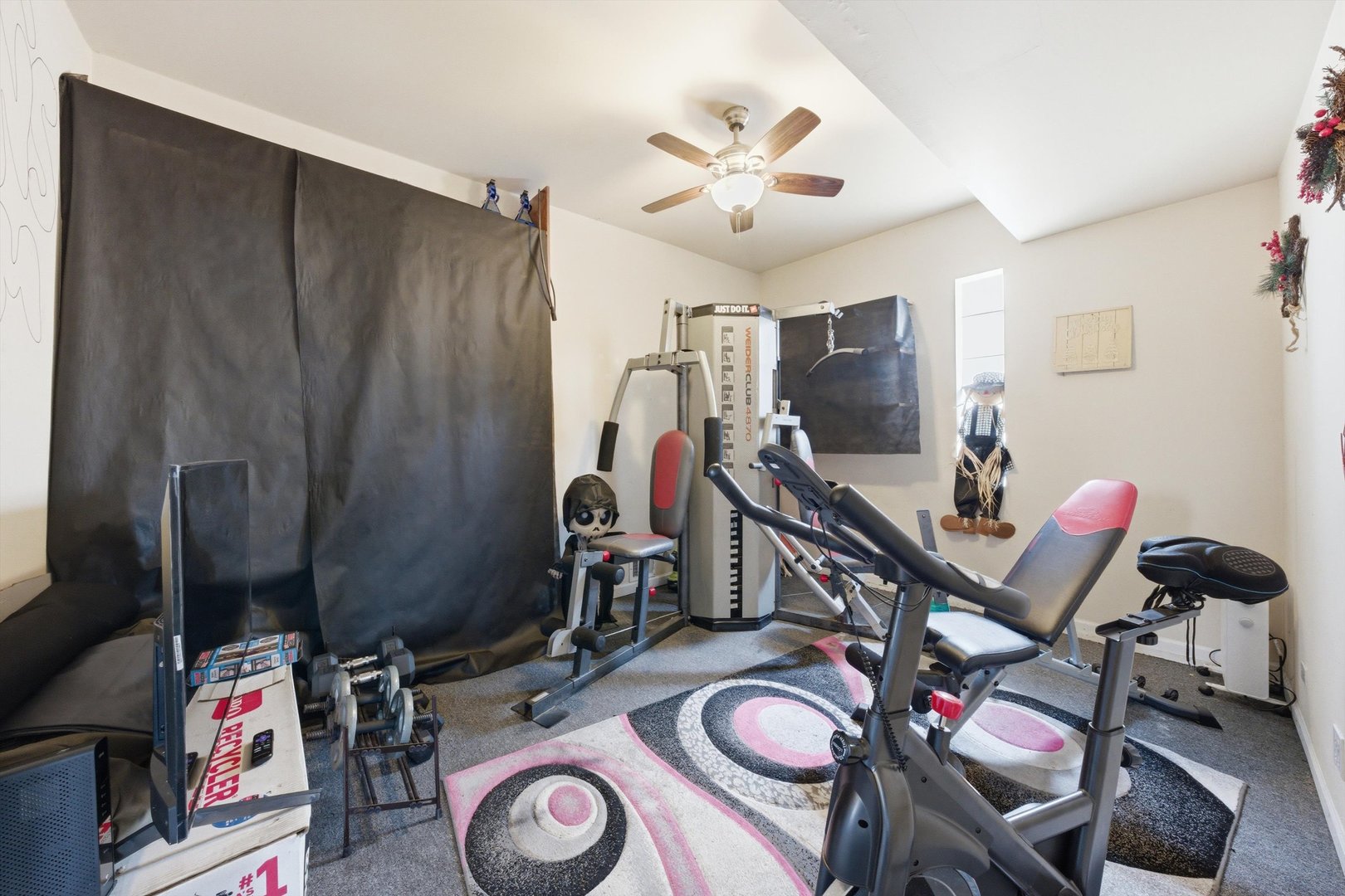 15223 Naughton Drive, South Holland, IL 60473