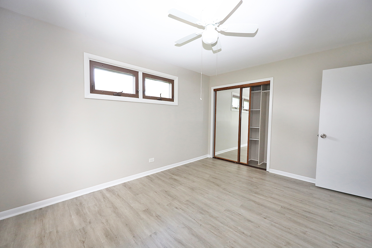 Elk Grove Village, IL 60007