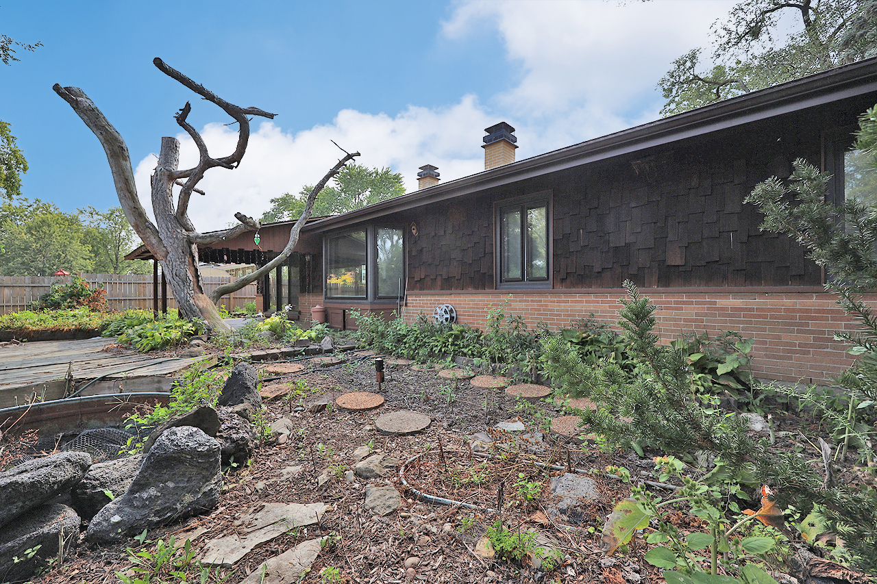 Elk Grove Village, IL 60007