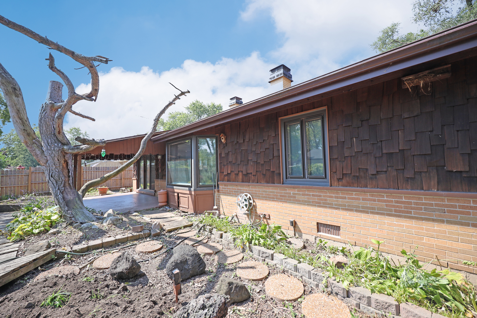 Elk Grove Village, IL 60007