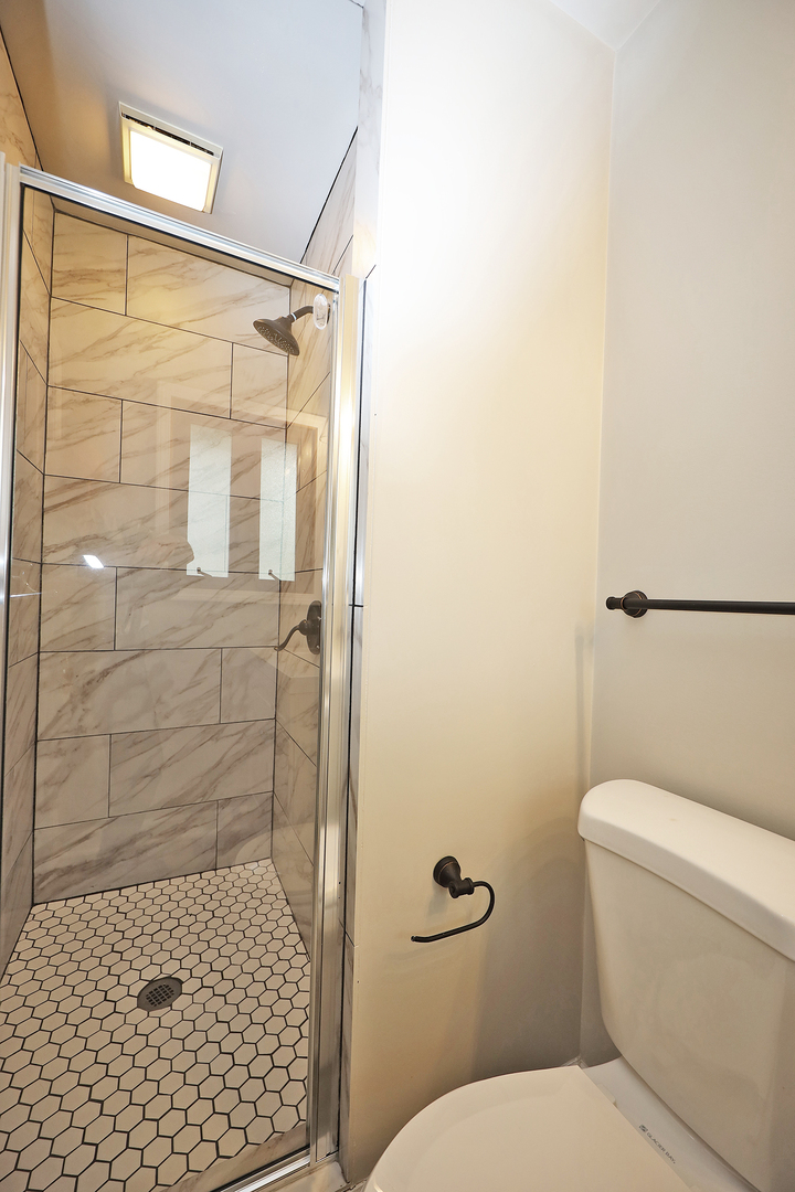 Elk Grove Village, IL 60007