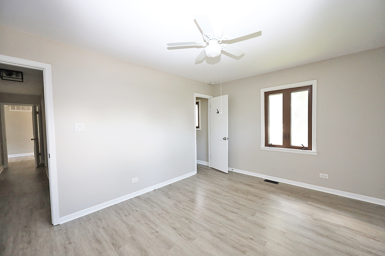 Elk Grove Village, IL 60007