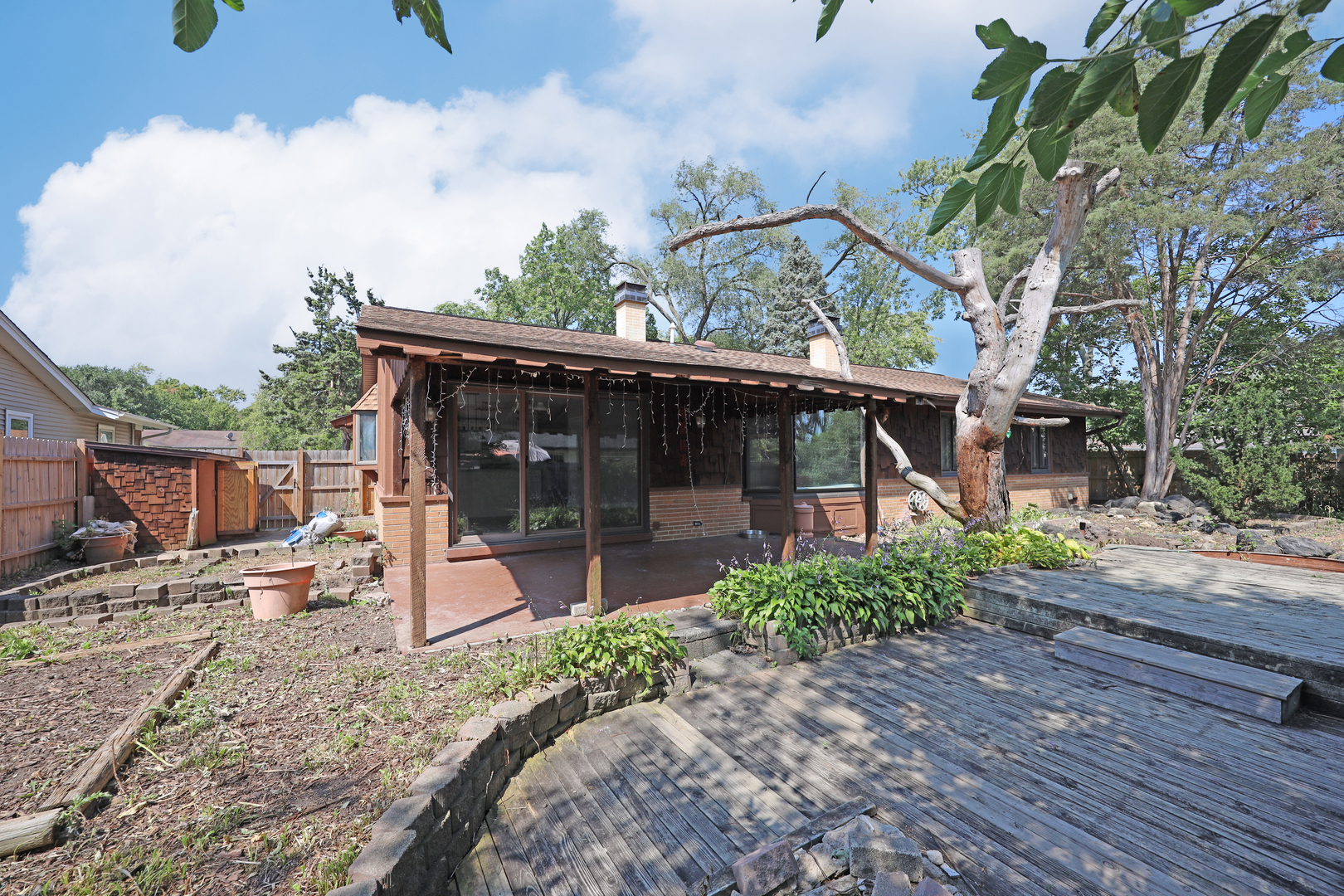 Elk Grove Village, IL 60007