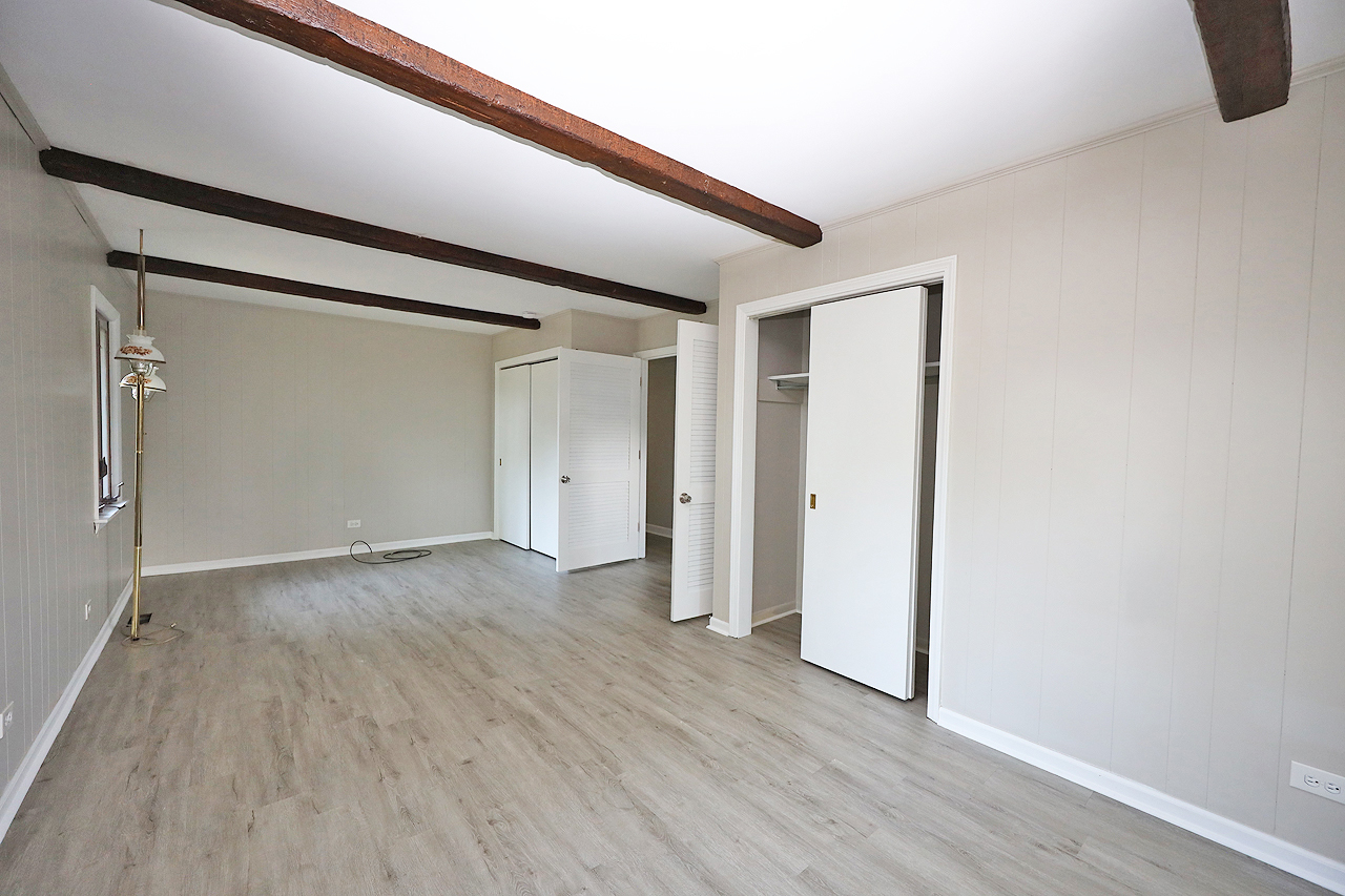 Elk Grove Village, IL 60007