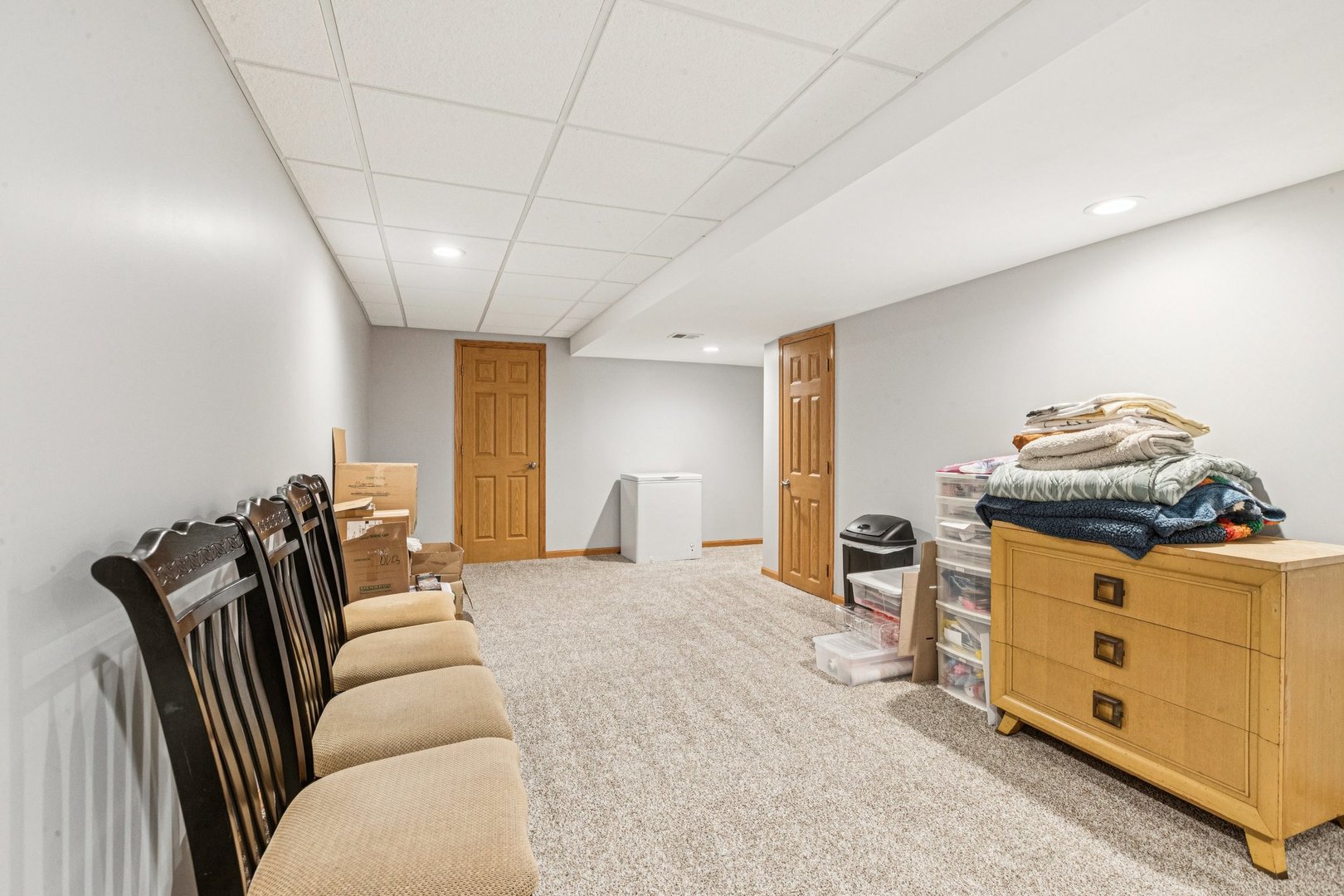 18224 W Old Pine Court, Gurnee, IL 60031