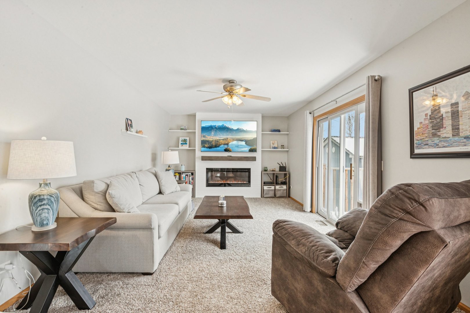 18224 W Old Pine Court, Gurnee, IL 60031