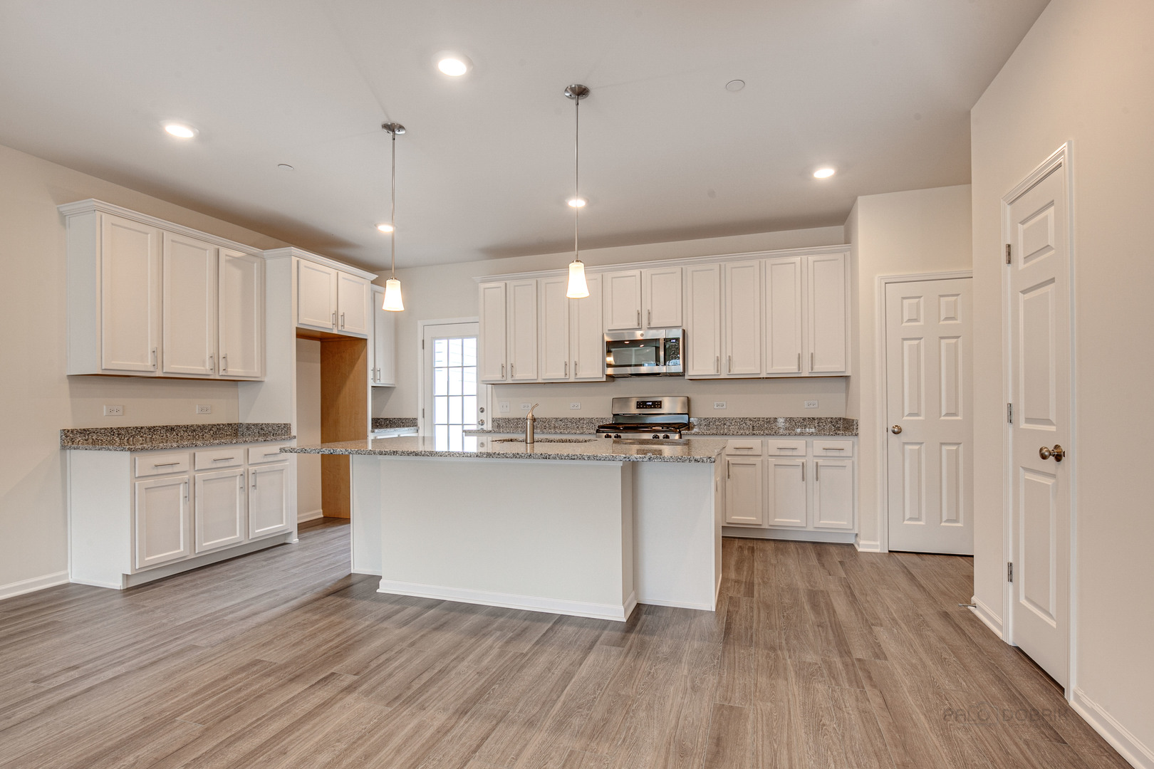 264 Hoffman Drive, Buffalo Grove, IL 60089