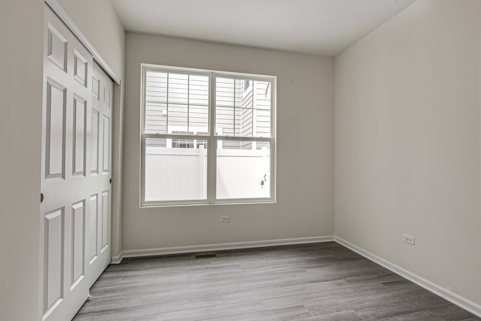 264 Hoffman Drive, Buffalo Grove, IL 60089