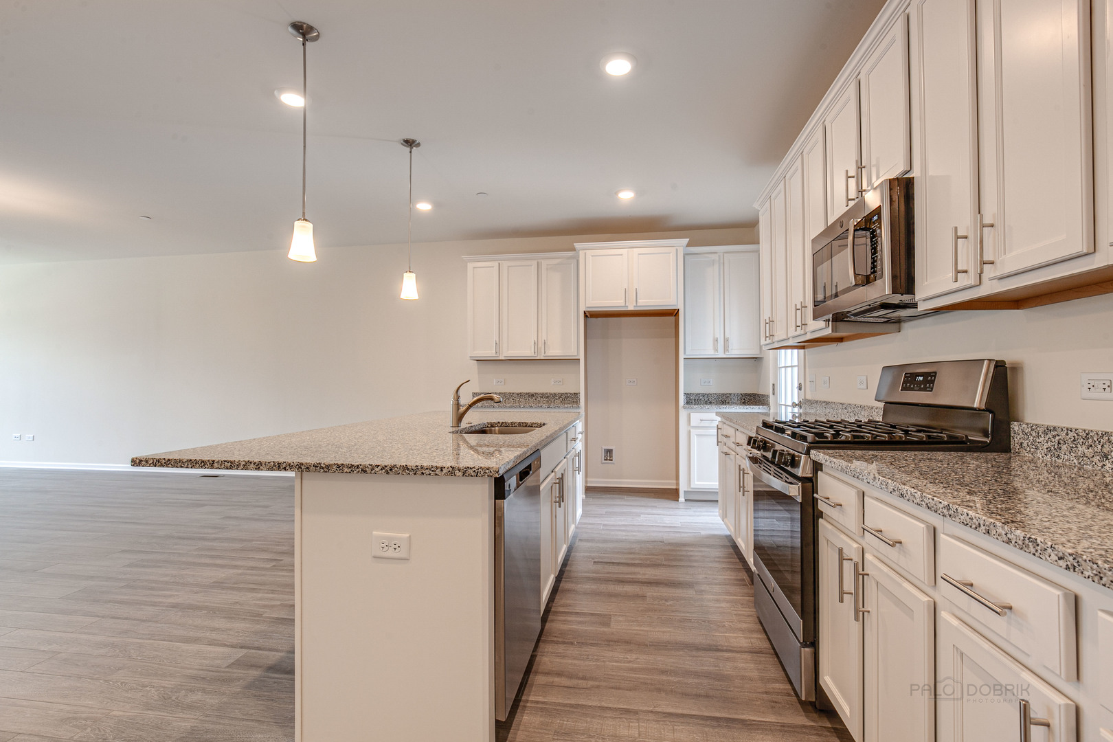 264 Hoffman Drive, Buffalo Grove, IL 60089