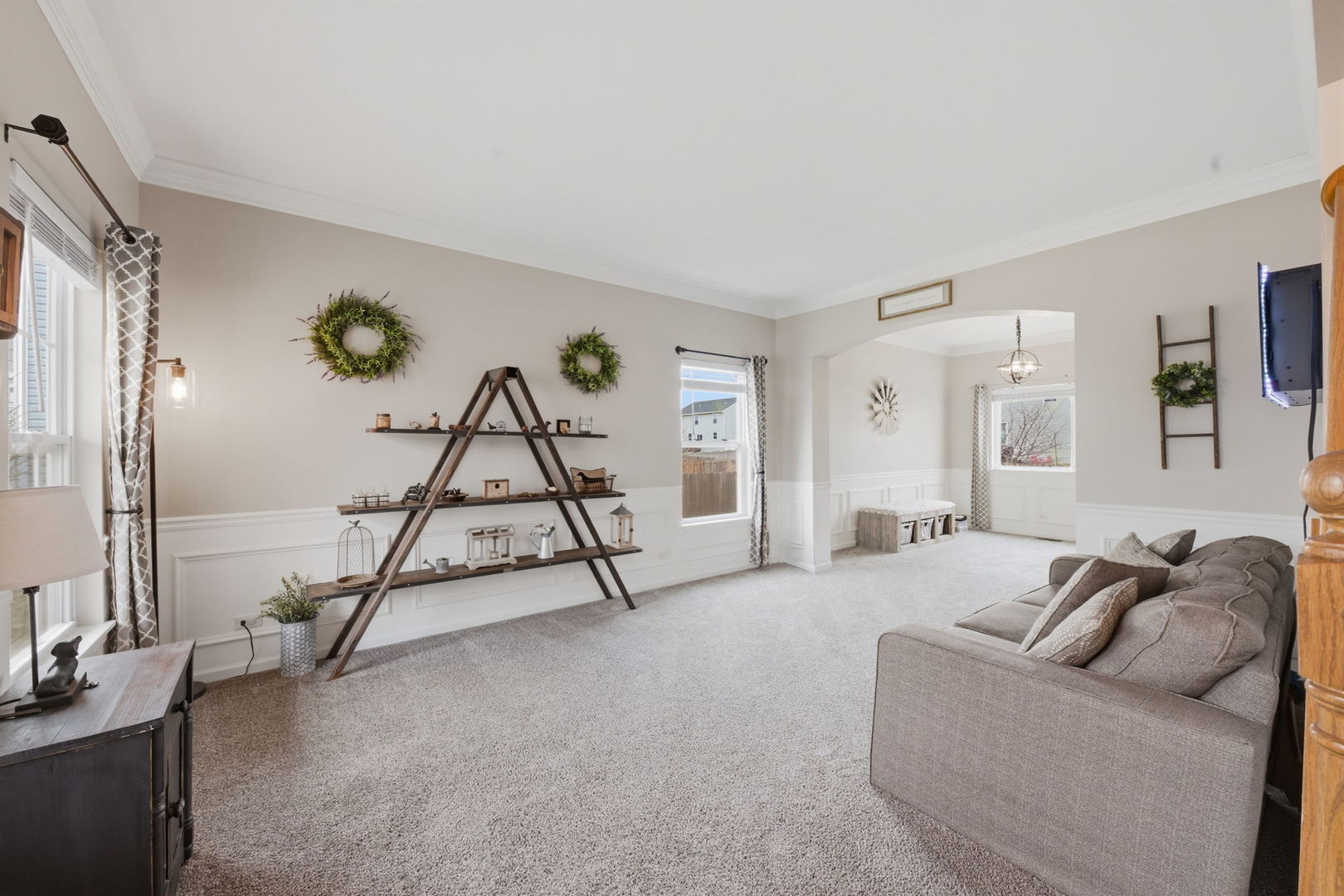 3243 Pinewood Drive, Yorkville, IL 60560