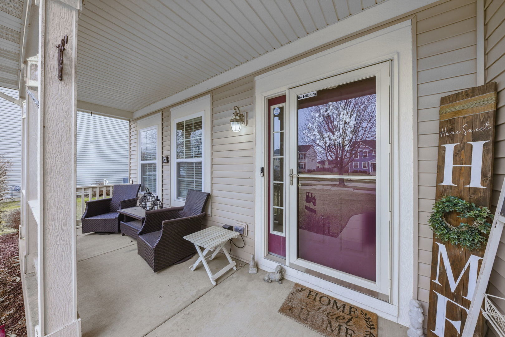 3243 Pinewood Drive, Yorkville, IL 60560