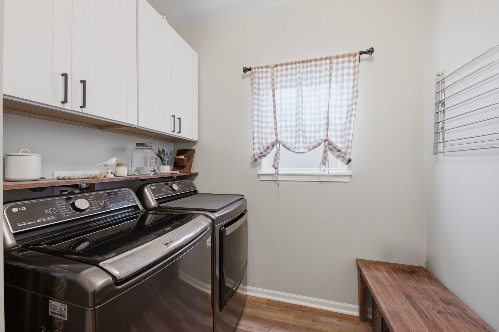 3243 Pinewood Drive, Yorkville, IL 60560