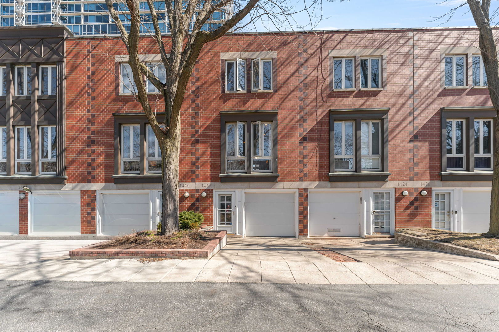 1422 S State Street, Chicago, IL 60605