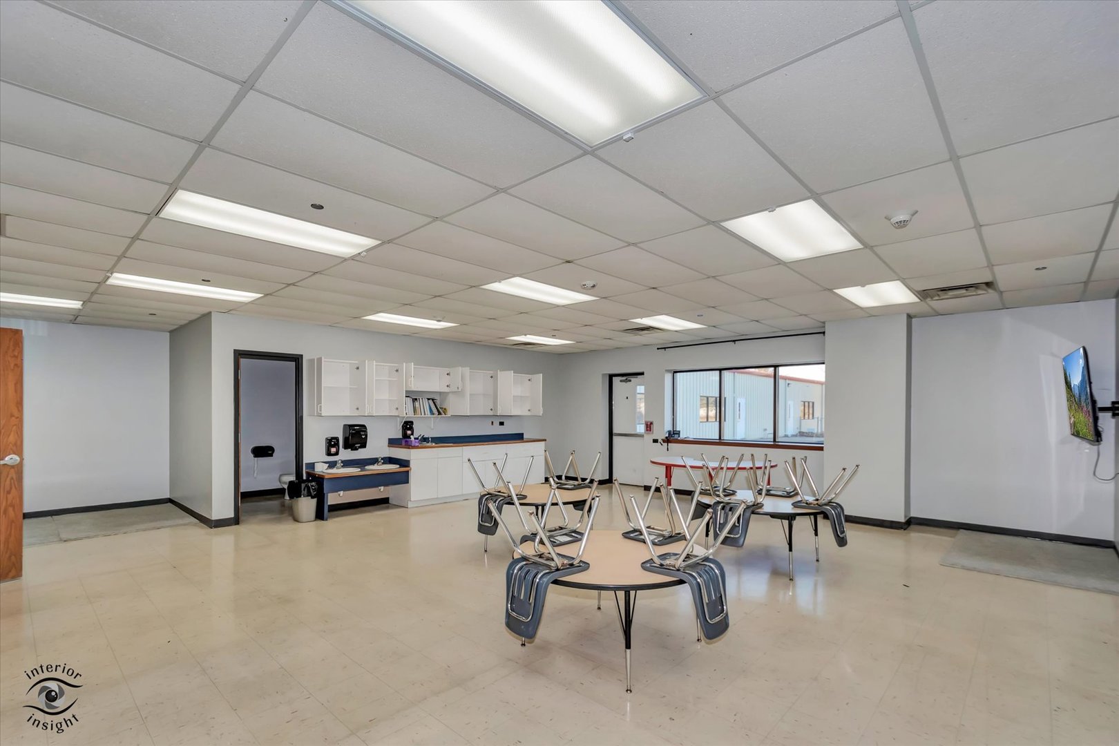 7481 Mill Road, Yorkville, IL 60560