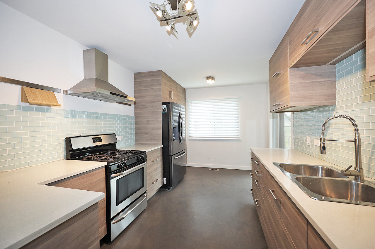 Schaumburg, IL 60193