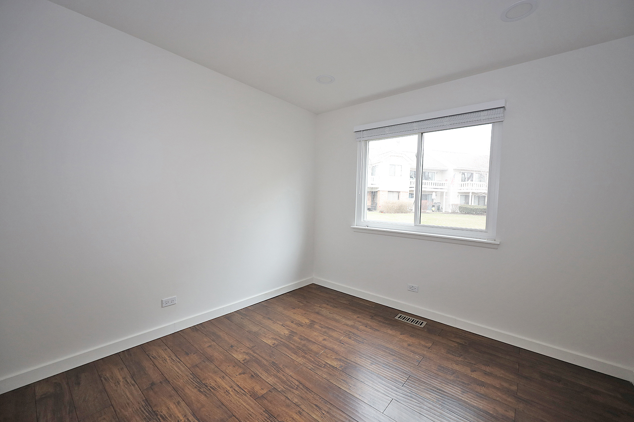 Schaumburg, IL 60193