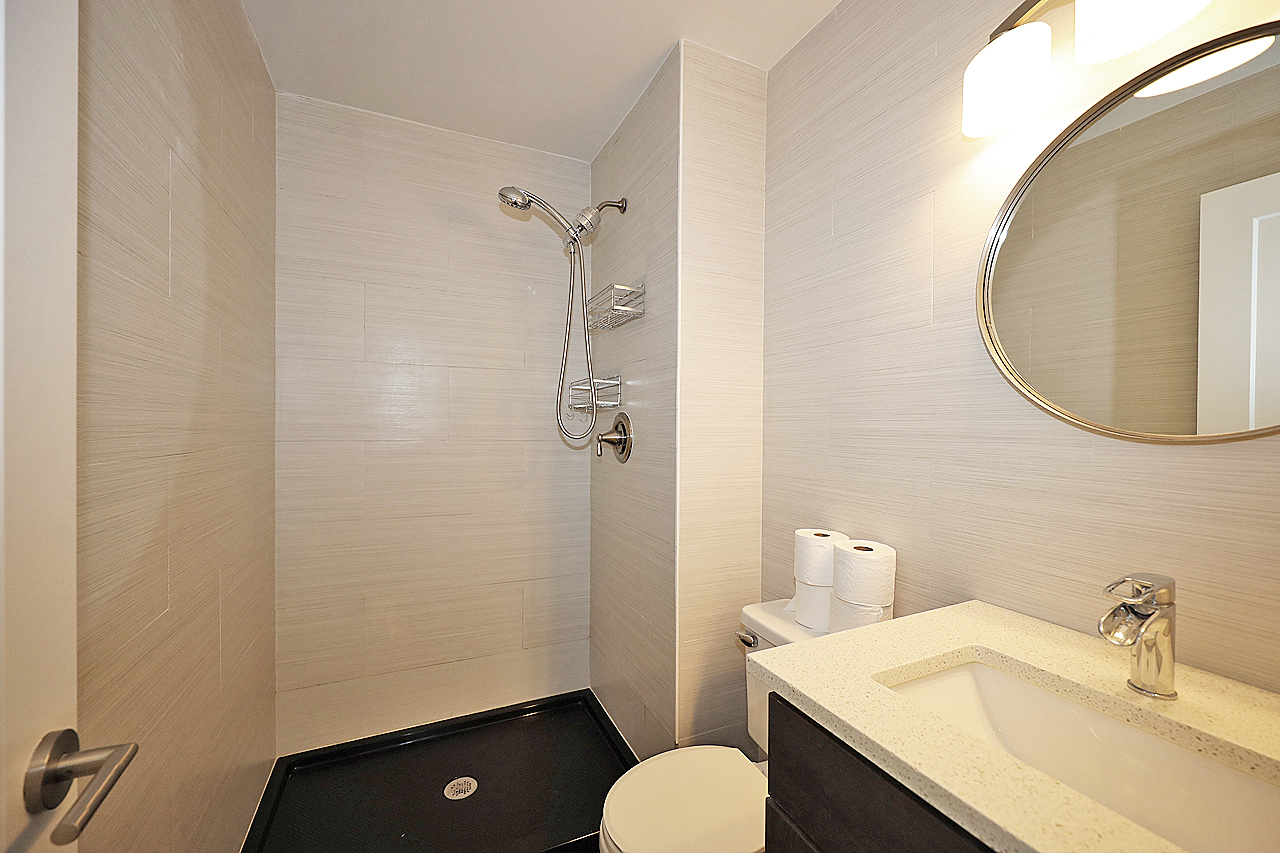 Schaumburg, IL 60193