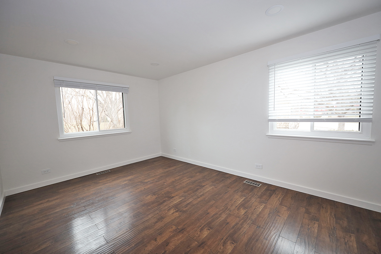 Schaumburg, IL 60193