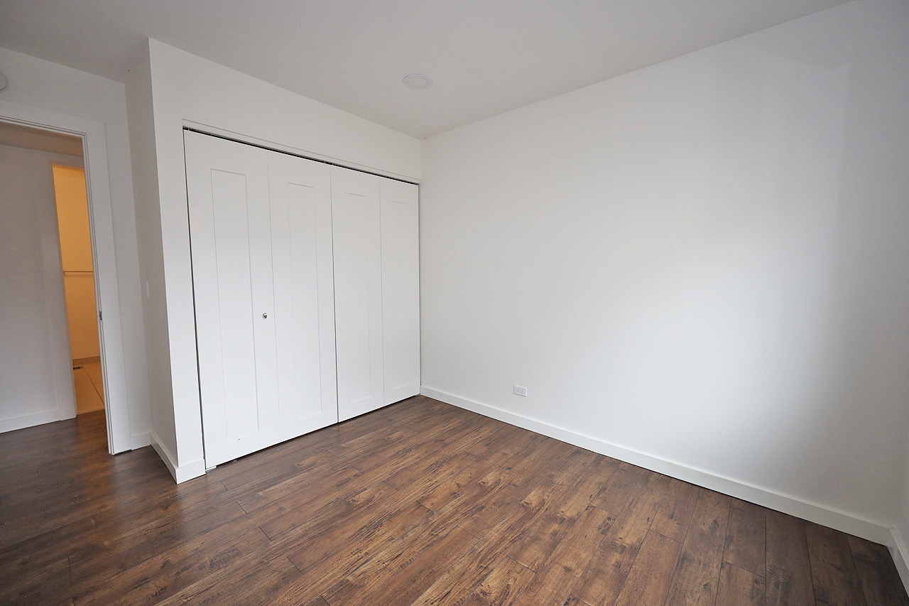 Schaumburg, IL 60193