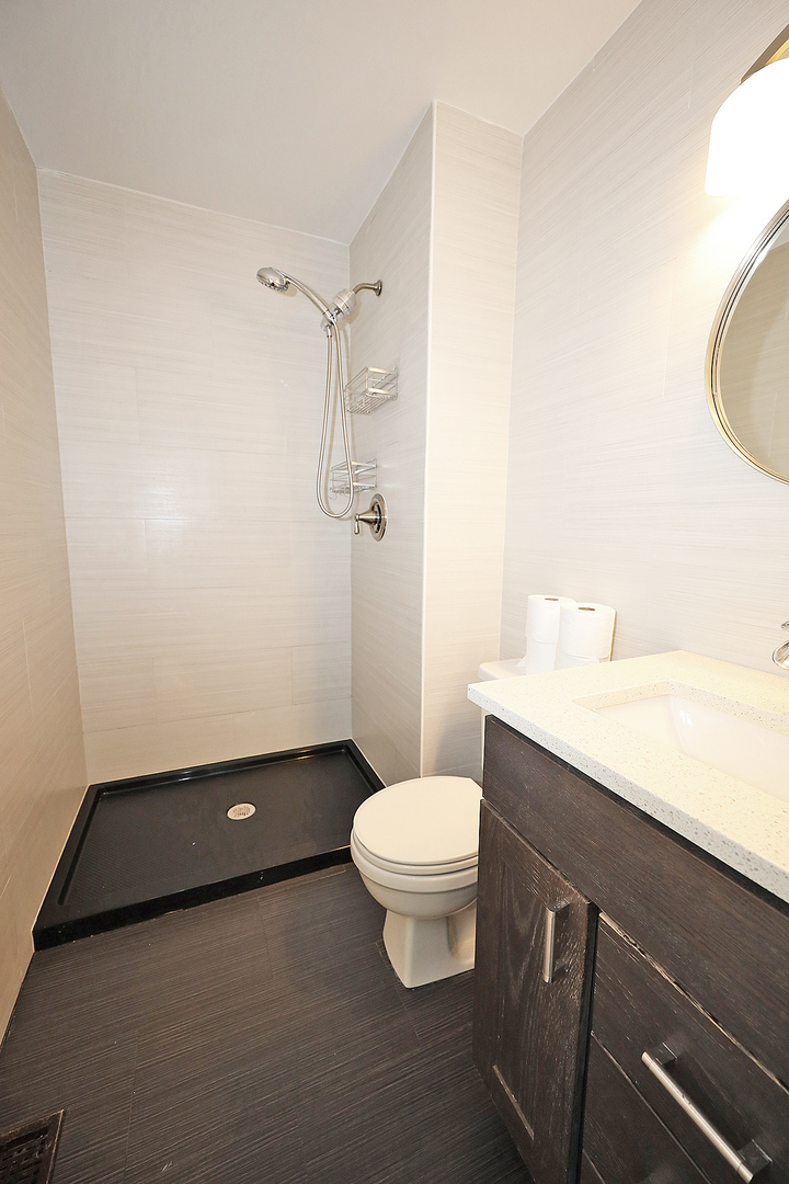 Schaumburg, IL 60193