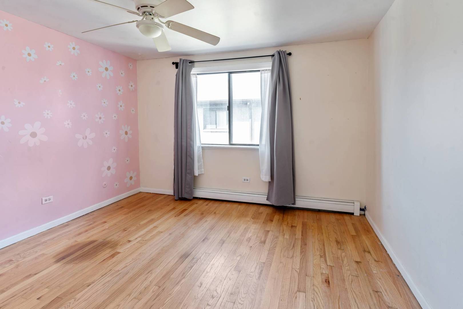 7202 W Wrightwood Avenue #3S, Elmwood Park, IL 60707