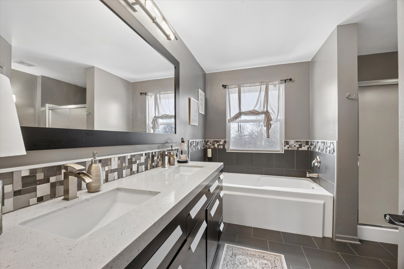 13752 Capista Drive, Plainfield, IL 60544