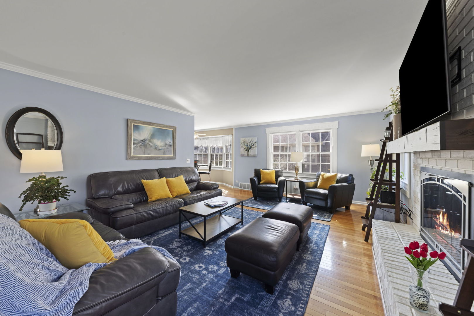 1256 Whitingham Circle, Naperville, IL 60540