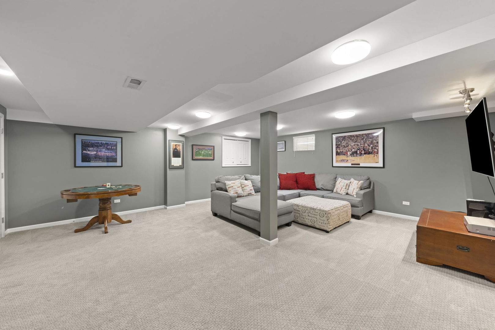 1256 Whitingham Circle, Naperville, IL 60540