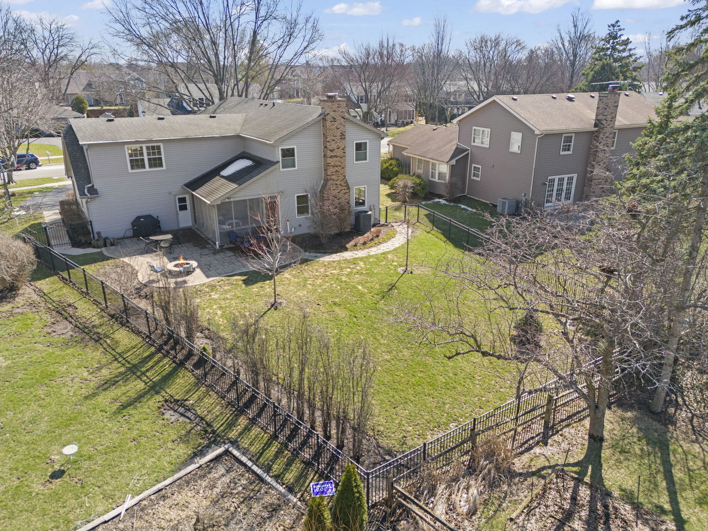 1256 Whitingham Circle, Naperville, IL 60540