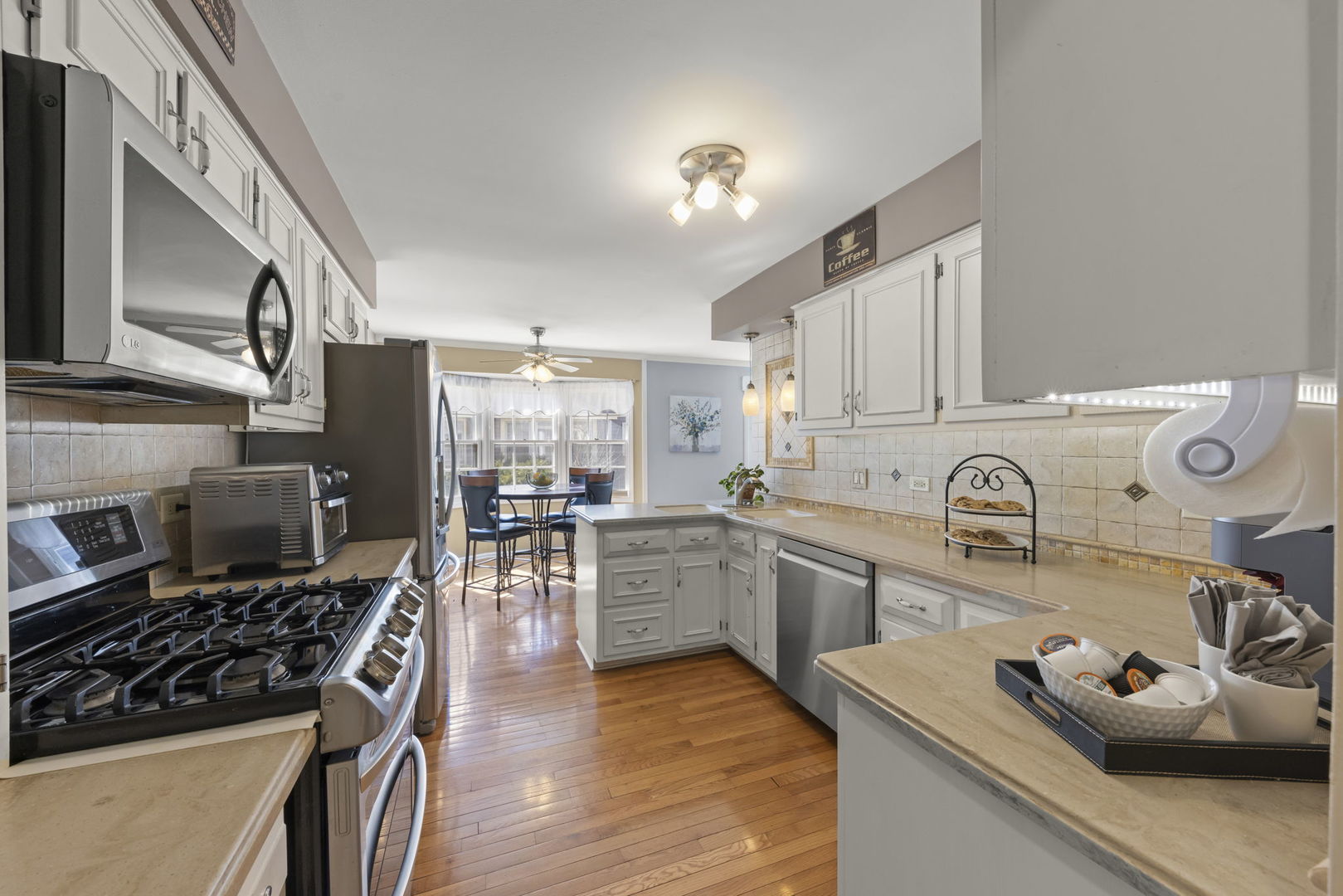 1256 Whitingham Circle, Naperville, IL 60540