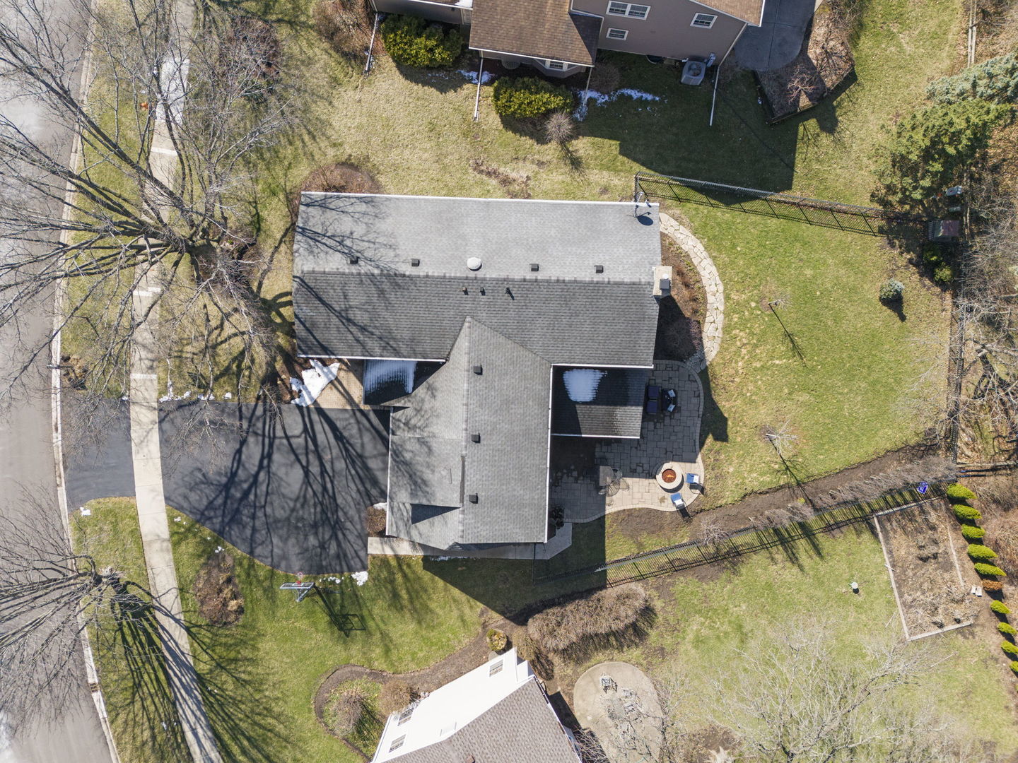 1256 Whitingham Circle, Naperville, IL 60540