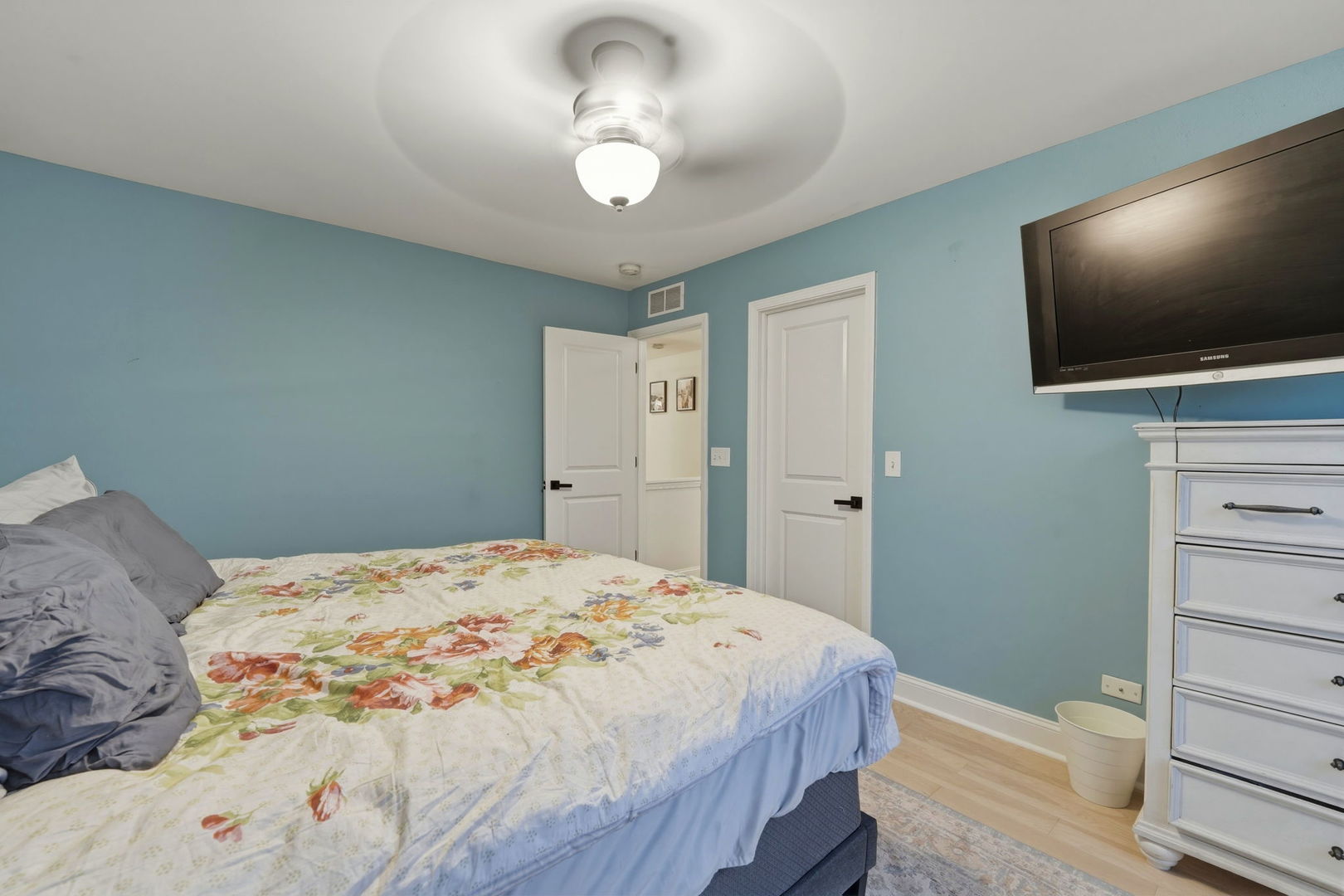 1582 Arlington Street, Bolingbrook, IL 60490