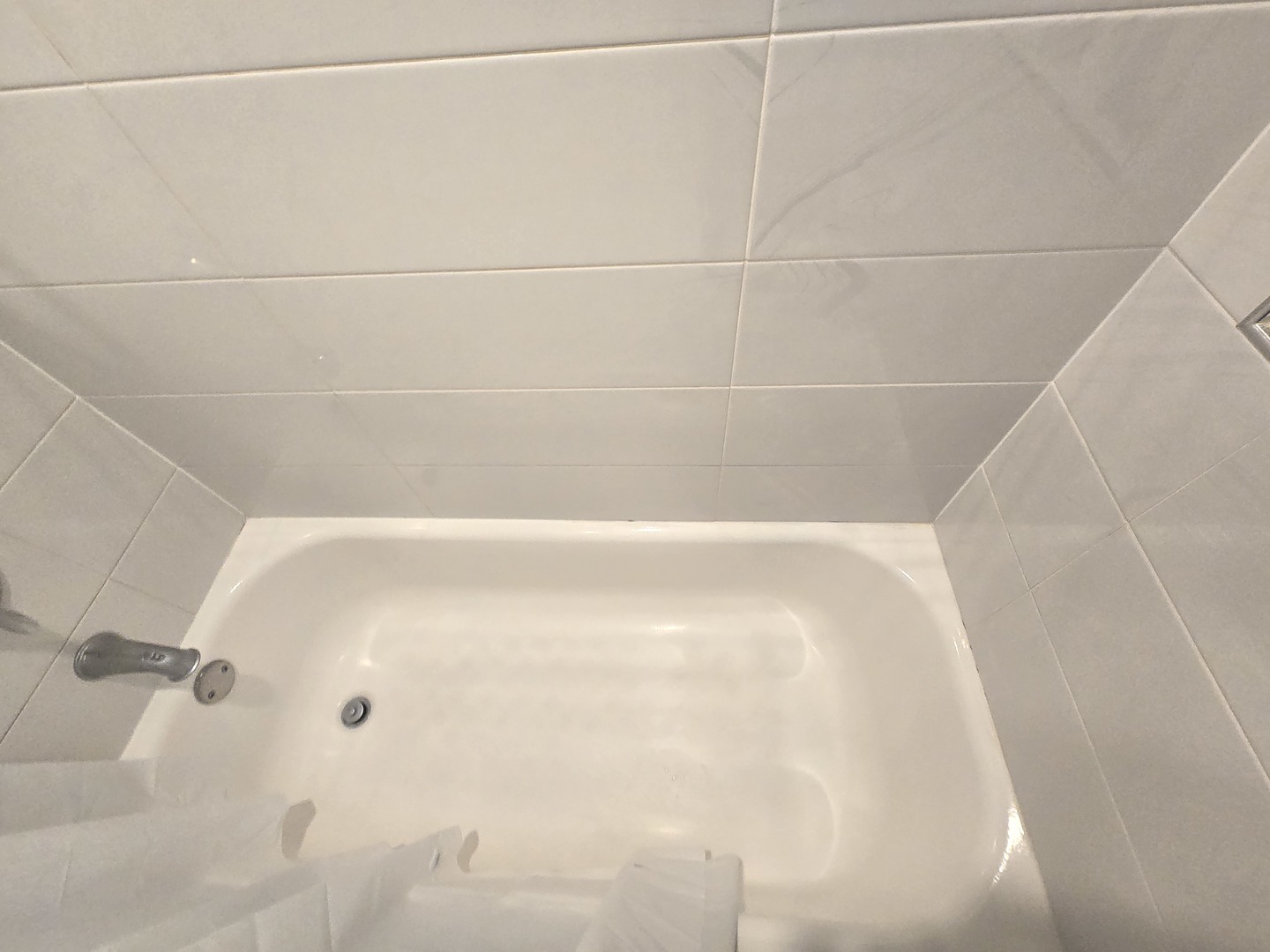 2920 N HARLEM Avenue #4B, Elmwood Park, IL 60707