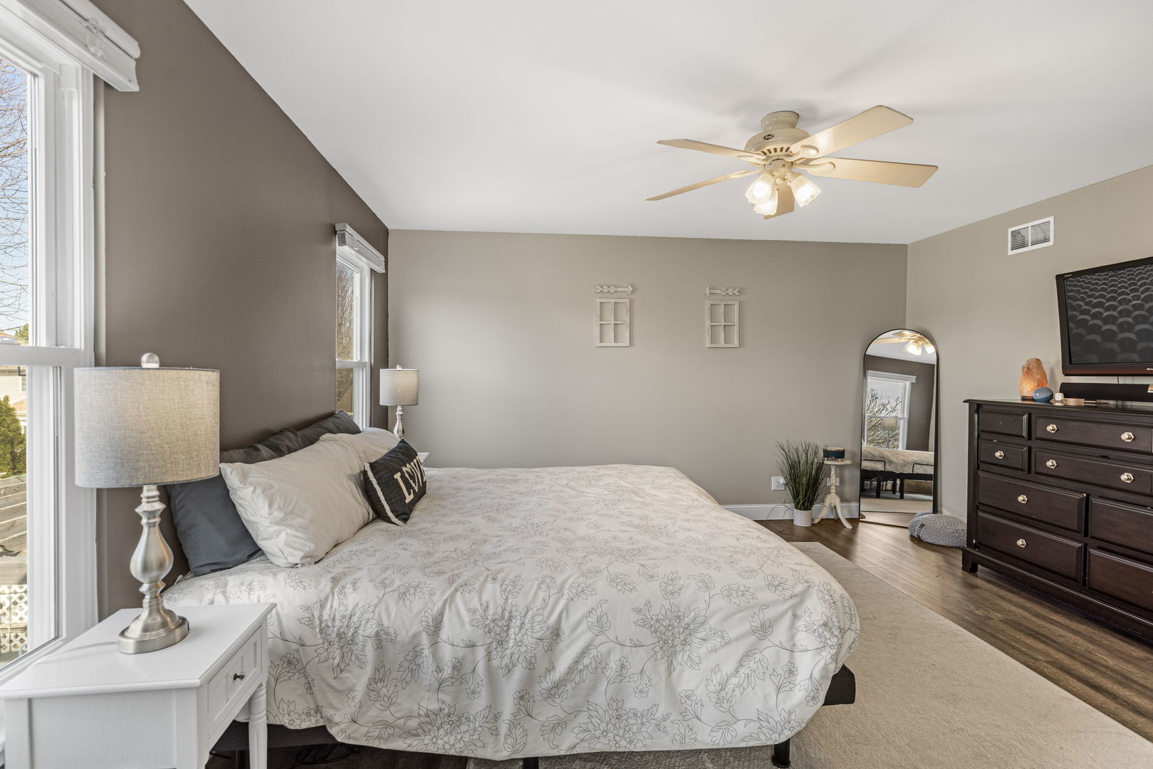 31696 N Borre Drive, Lakemoor, IL 60051