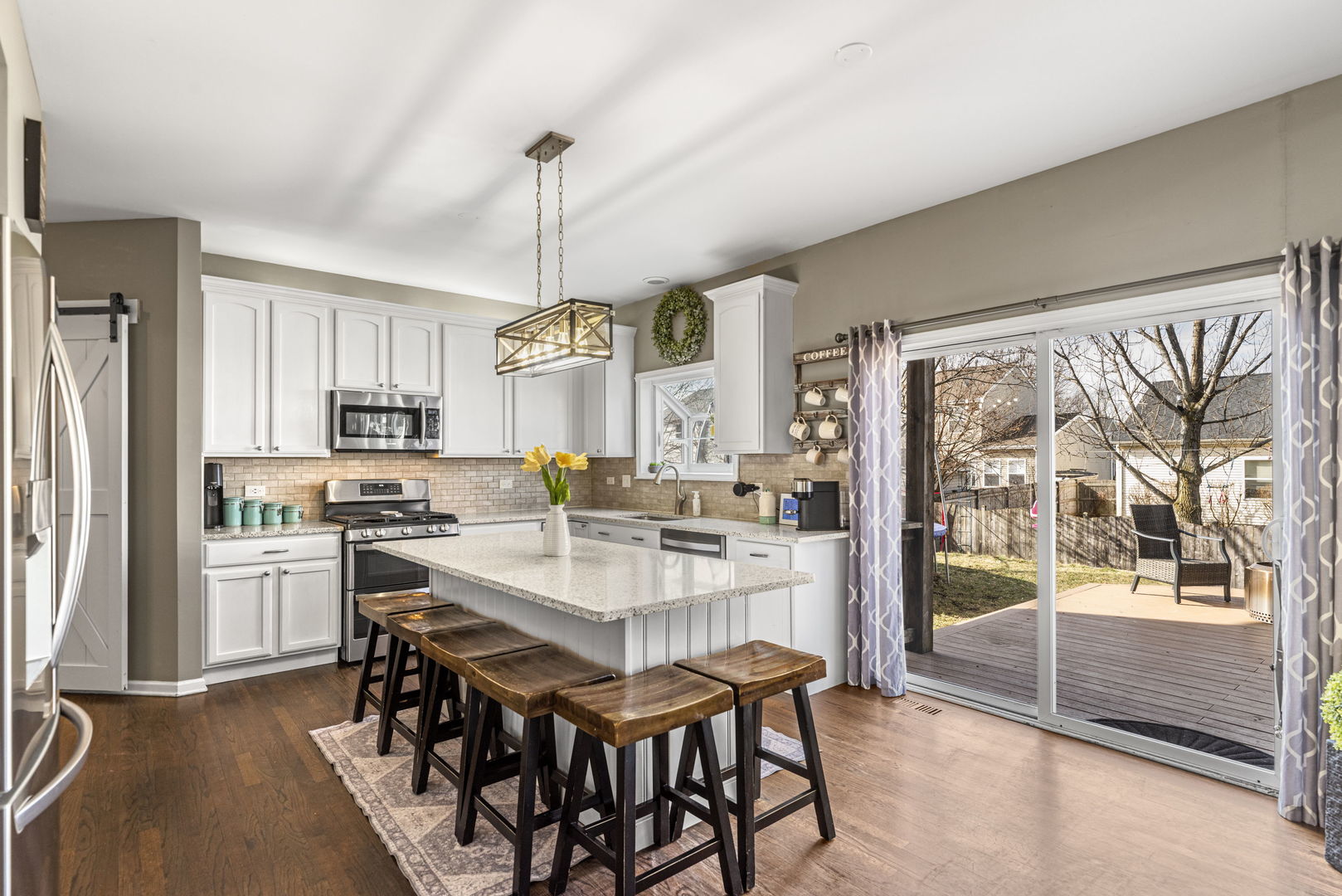 31696 N Borre Drive, Lakemoor, IL 60051