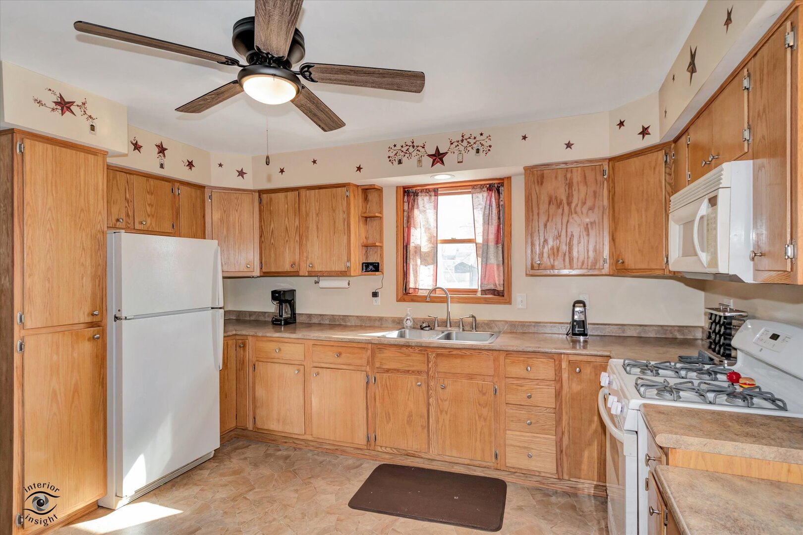 110 E Main Street, Cabery, IL 60919