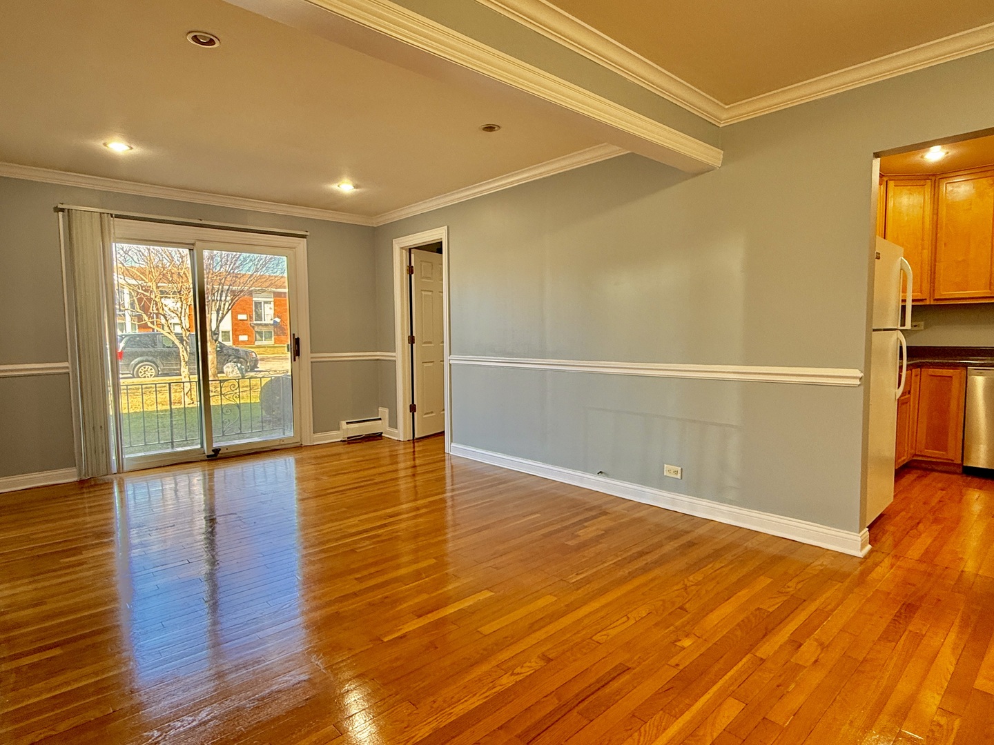 9561 Dee Road #107G, Des Plaines, IL 60016