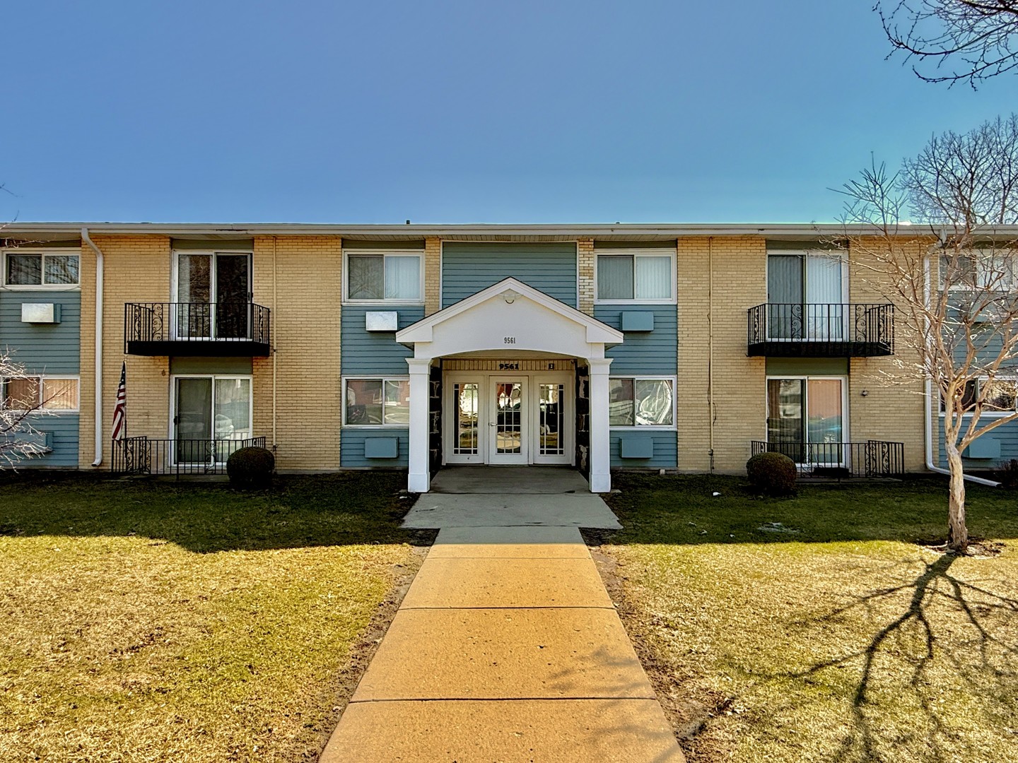 9561 Dee Road #107G, Des Plaines, IL 60016