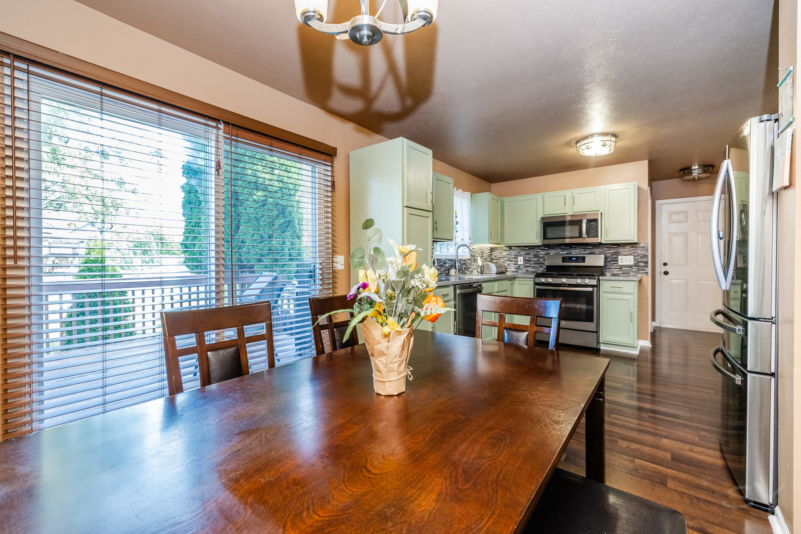 6038 Nimtz Road, Loves Park, IL 61111