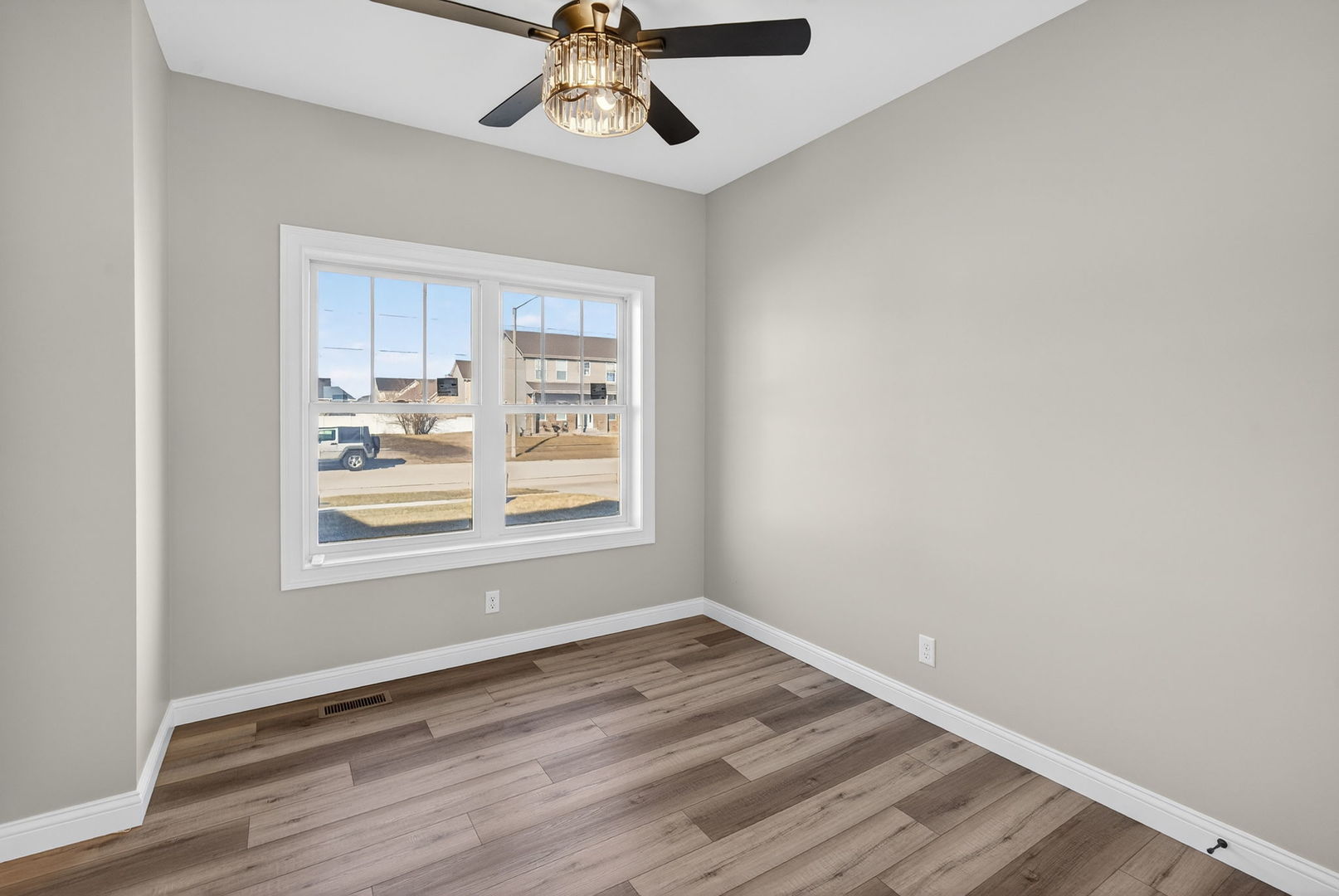 1165 Farmstone Drive, Diamond, IL 60416