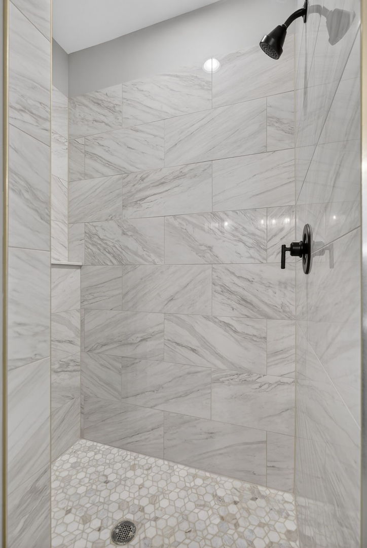 1165 Farmstone Drive, Diamond, IL 60416