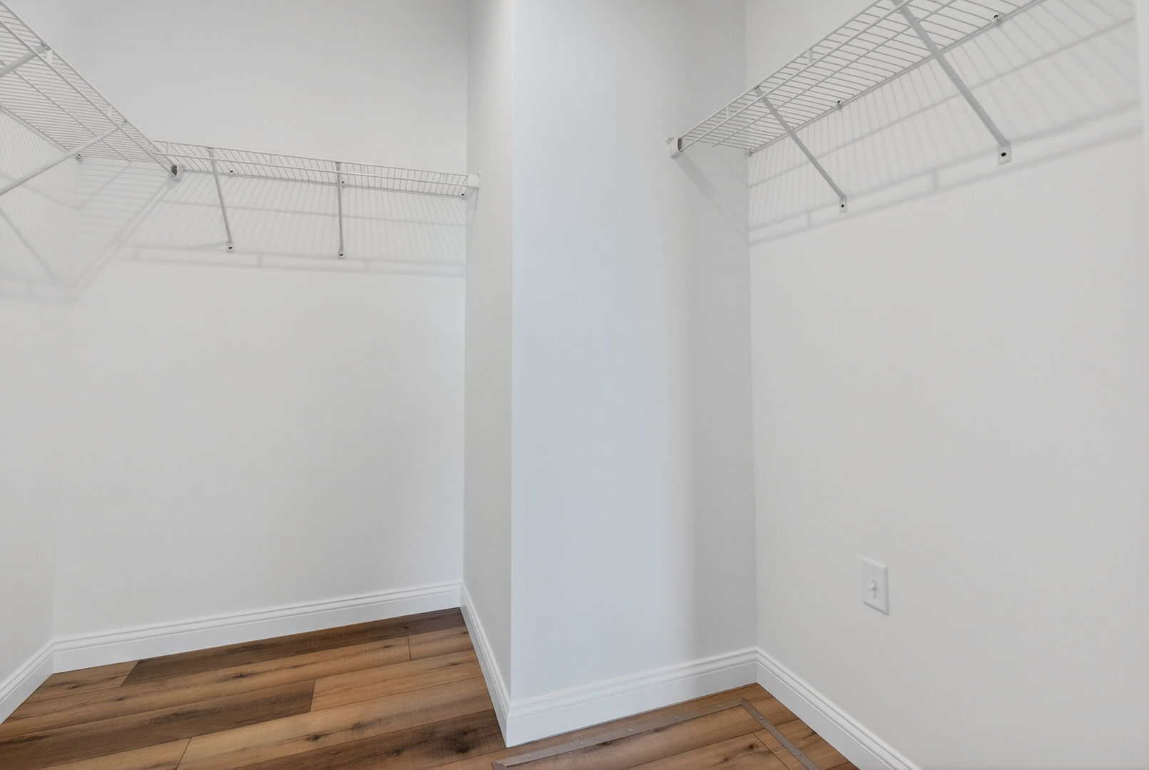 1165 Farmstone Drive, Diamond, IL 60416