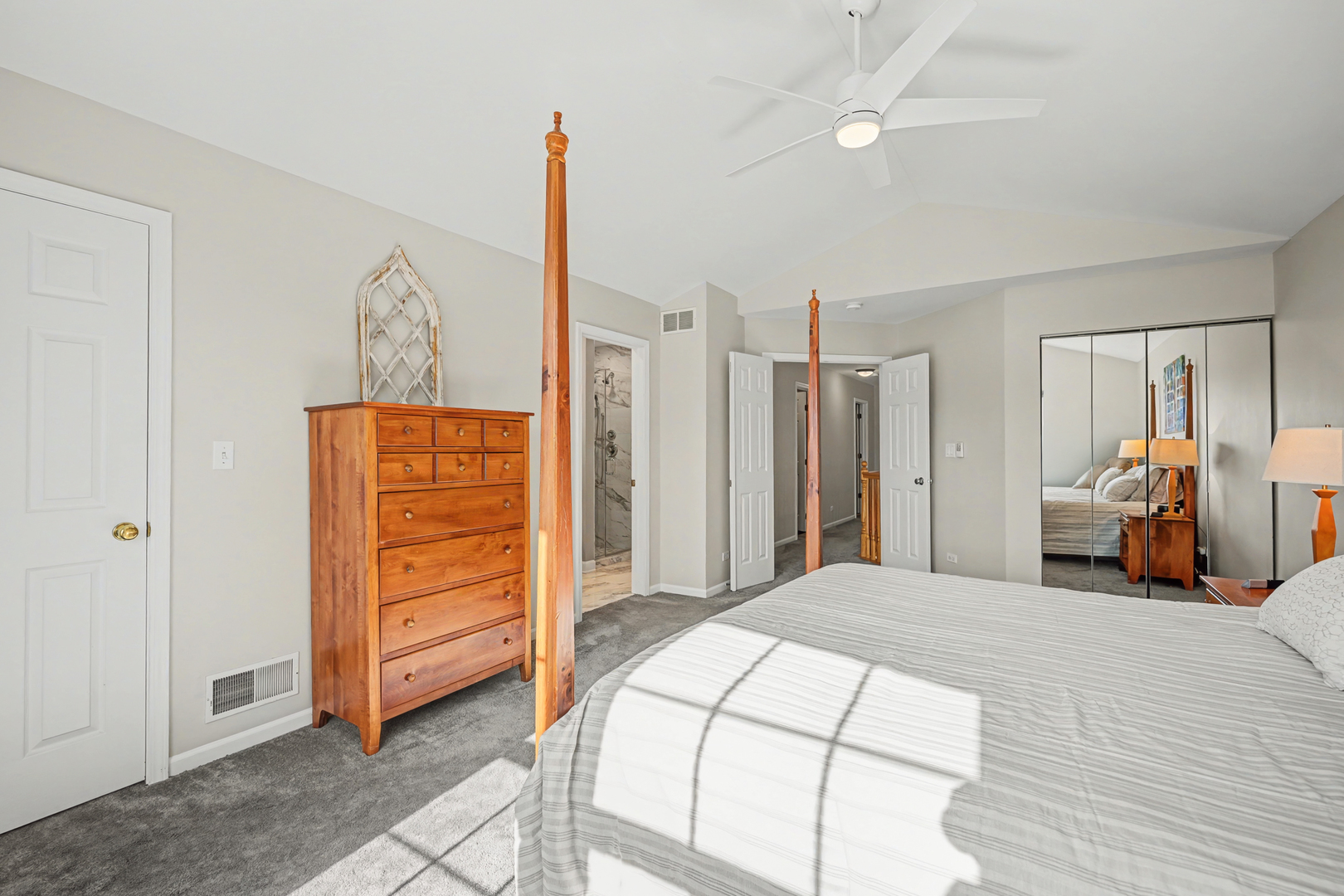 31504 Kline Circle, Warrenville, IL 60555