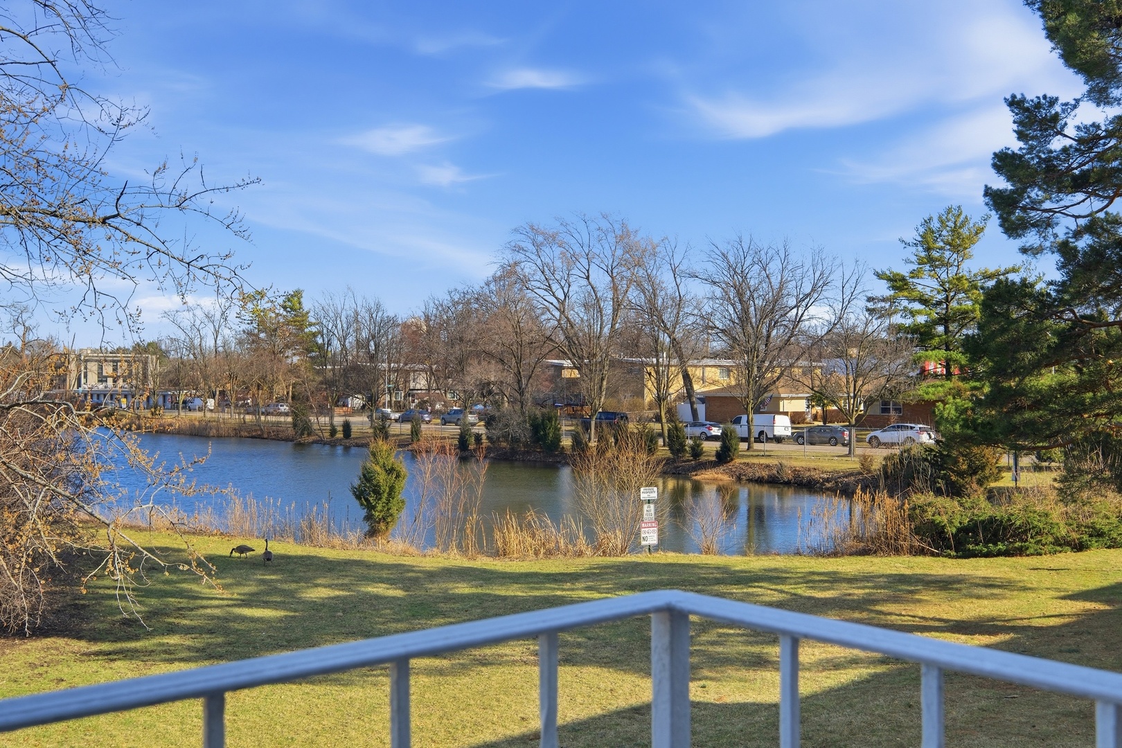 100 Deborah Lane #B26, Wheeling, IL 60090