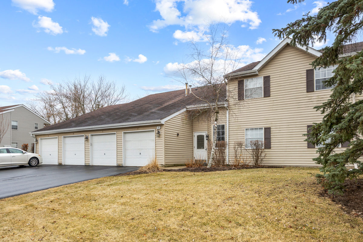 Streamwood, IL 60107