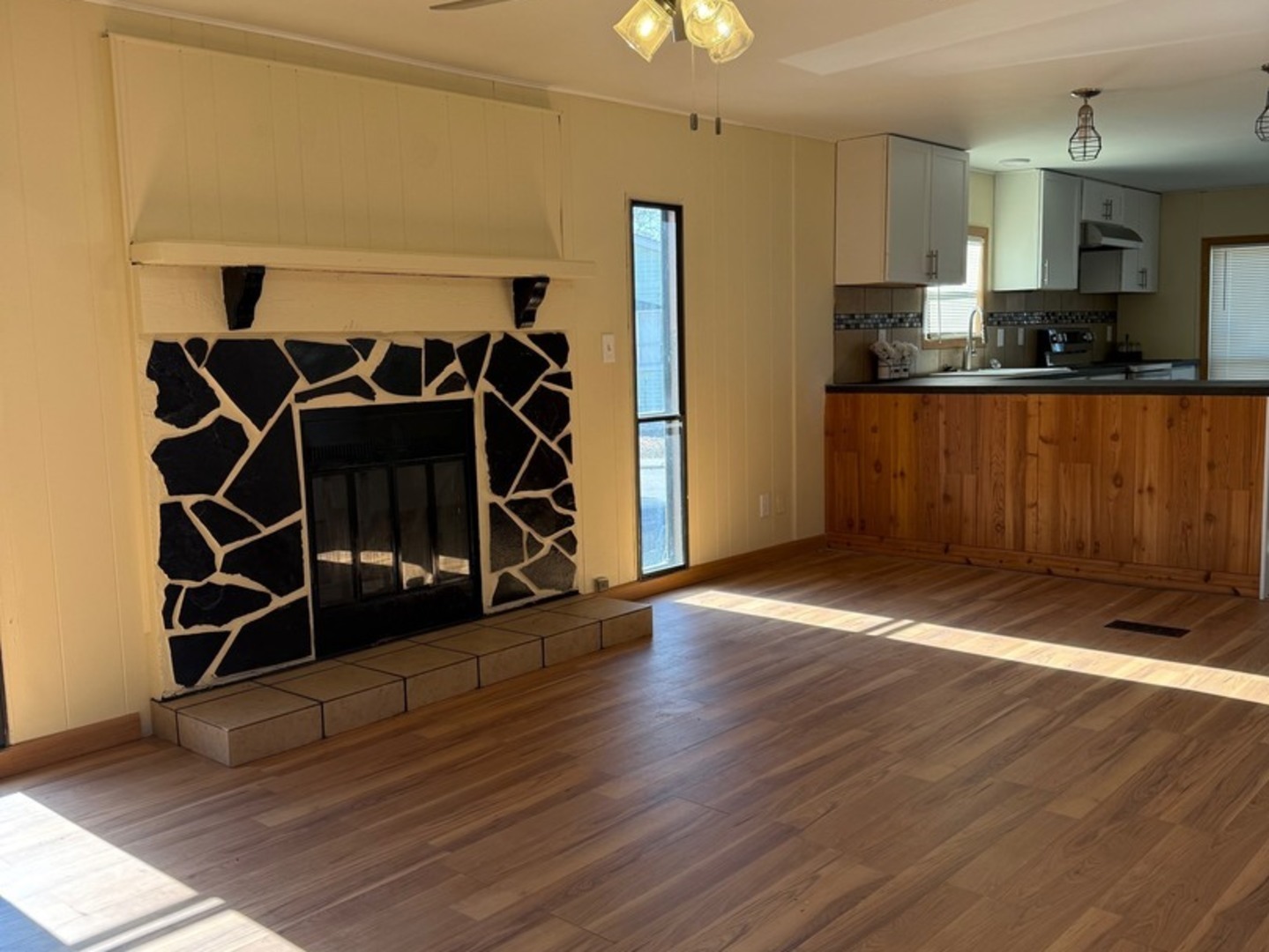 38455 N Sheridan Road #732, Beach Park, IL 60087