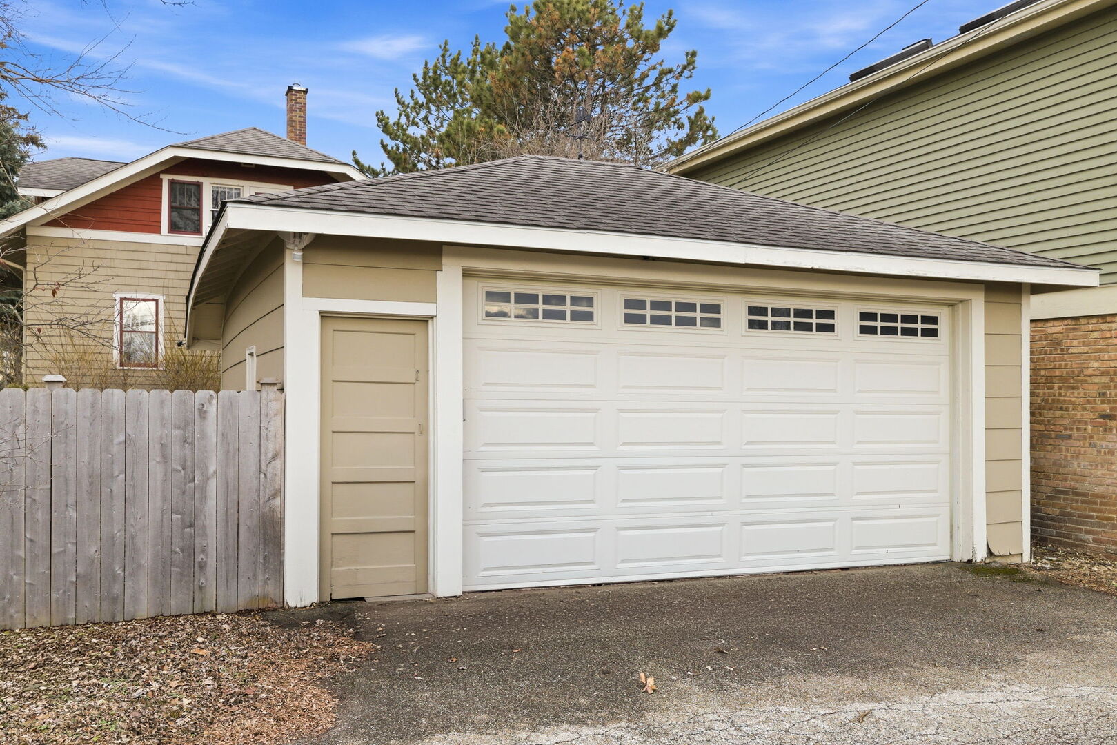 111 Oak Street, Frankfort, IL 60423