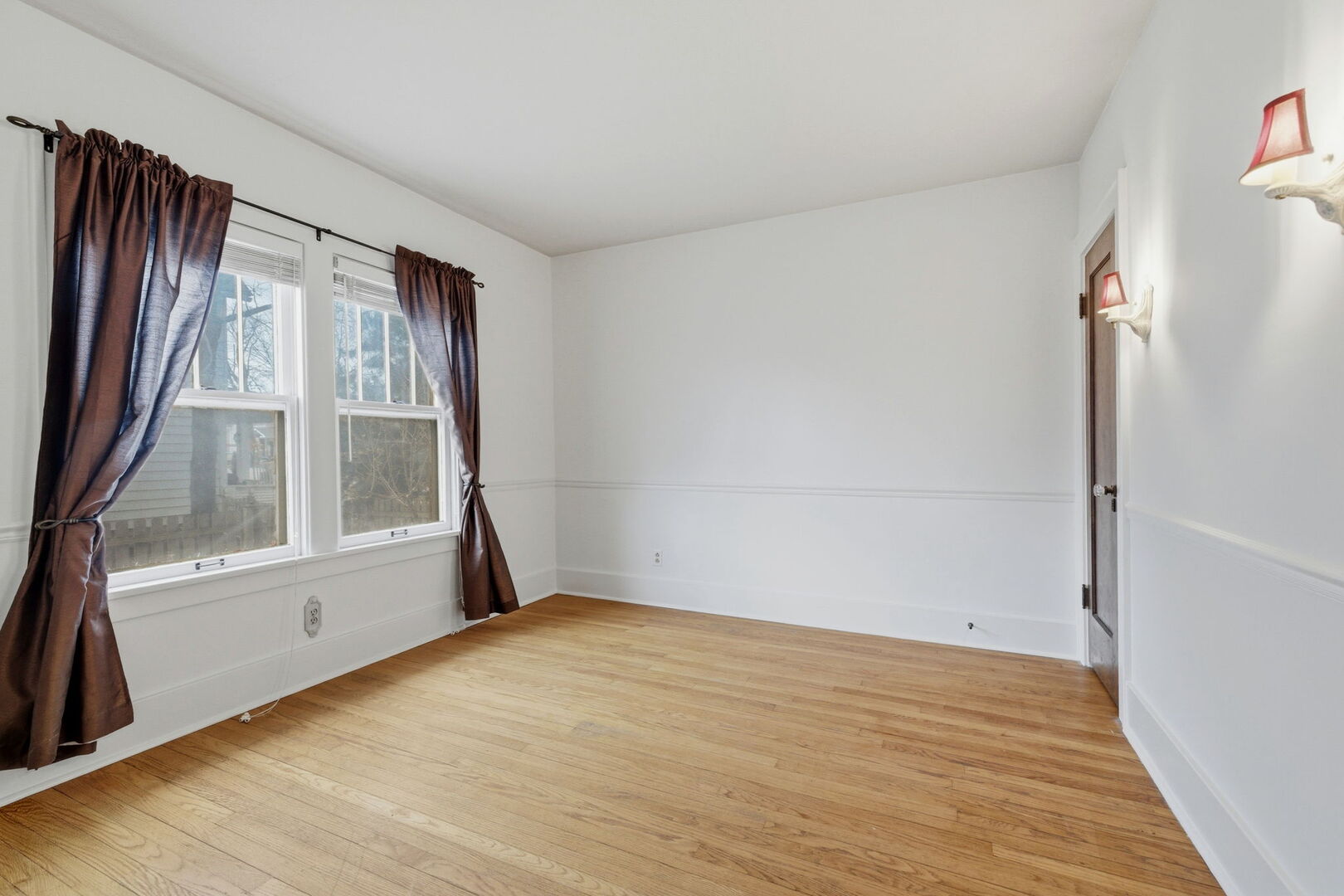 111 Oak Street, Frankfort, IL 60423